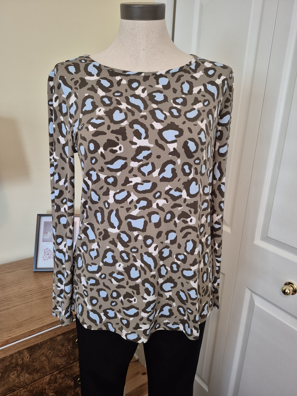 Kim & Co. Leopard-Print Long Sleeve Tee in Taupe and Light Blue